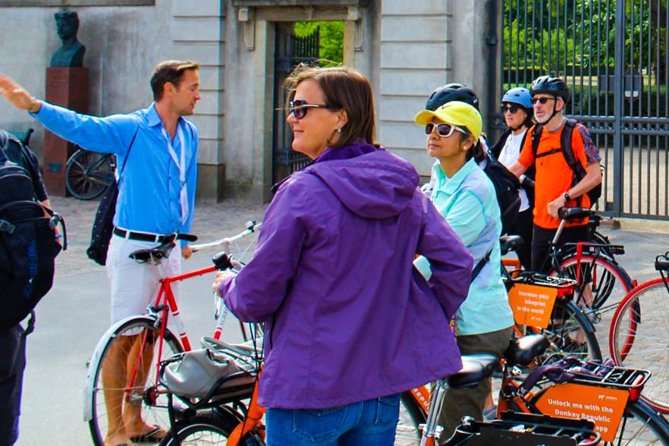 3-hour Copenhagen City Highlights Bike Tour - Our Saviour’s Church: that gold tower moment