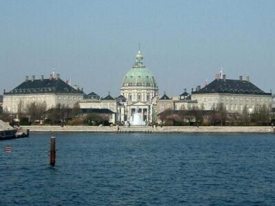 3h Private walking tour, Copenhagen - Starting point near Fiolstræde 42 and why the route feels flexible