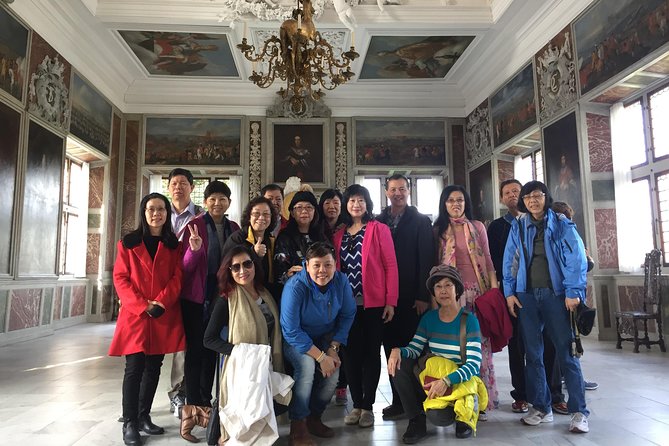 a day at North Zealand Castle Tour - Fredensborg Palace Stop: Royal Spring/Autumn Residence