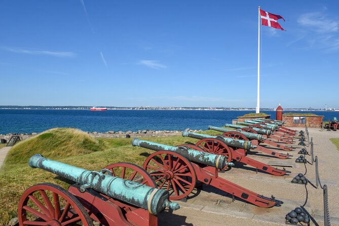Castles of Kronborg and Frederiksborg from Copenhagen by Car - Fredensborg Palace: Outside Views That Don’t Steal Your Day