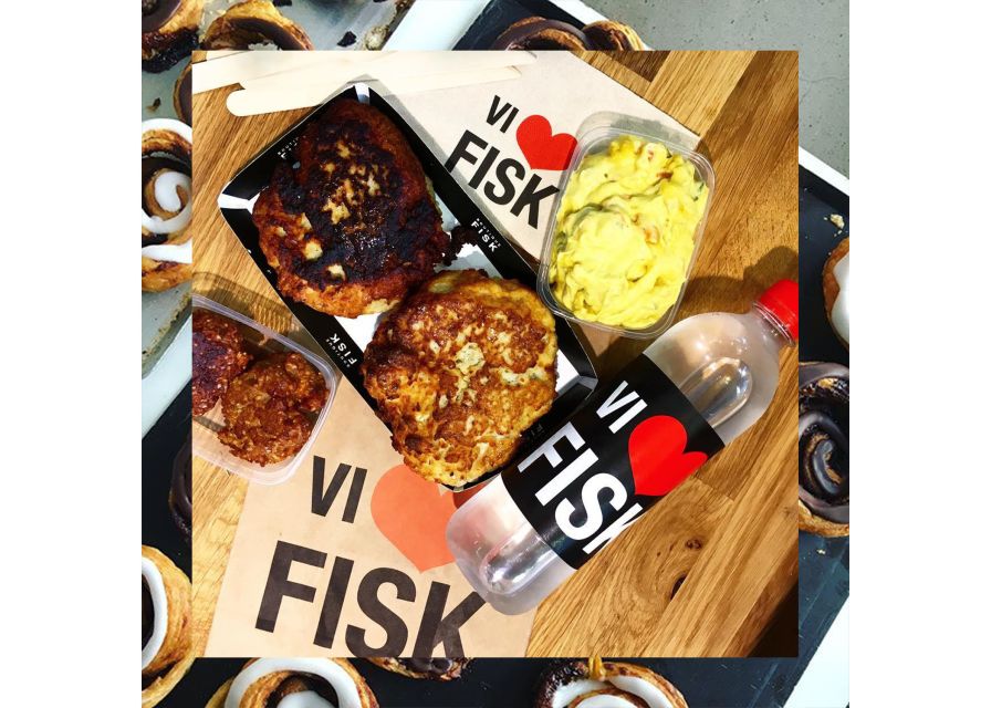 Copenhagen: 3-Hour Culinary Bike Tour - Stop 4: The national dish moment—smørrebrød with snaps