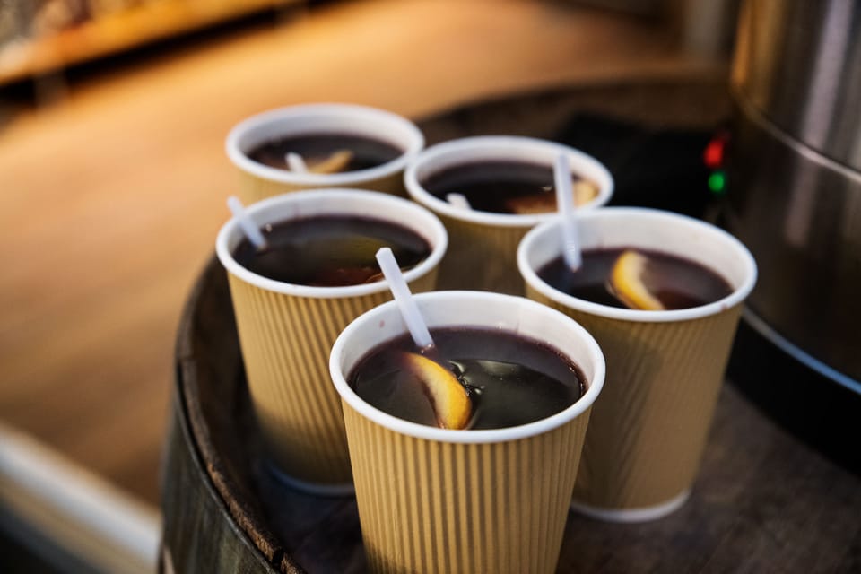 Copenhagen: Christmas Walking Tour with Treats and Drinks - Christmas market sights you’ll actually understand (not just photograph)