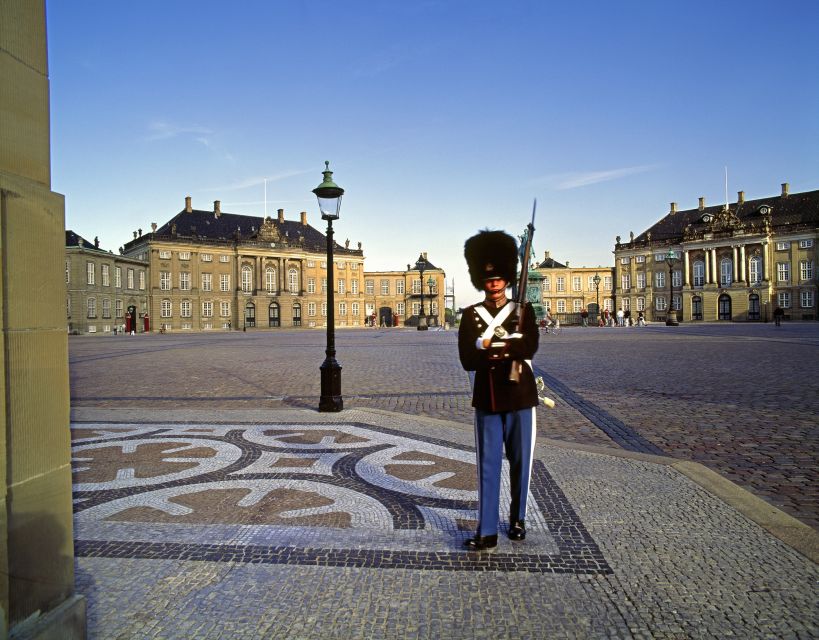 Copenhagen: City Highlights Guided Bike Tour - Quick hits on this Copenhagen bike tour