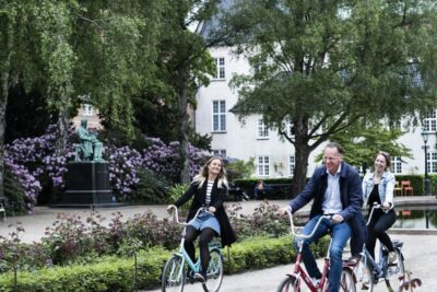 Copenhagen: City Highlights Guided Bike Tour - Getting started at Nikolaj Plads 34 and the Naja Lauf area