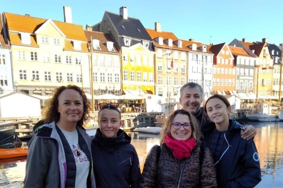 Copenhagen: City Highlights Walking Tour with Local Guide - Gefion Fountain: a short pause with big meaning