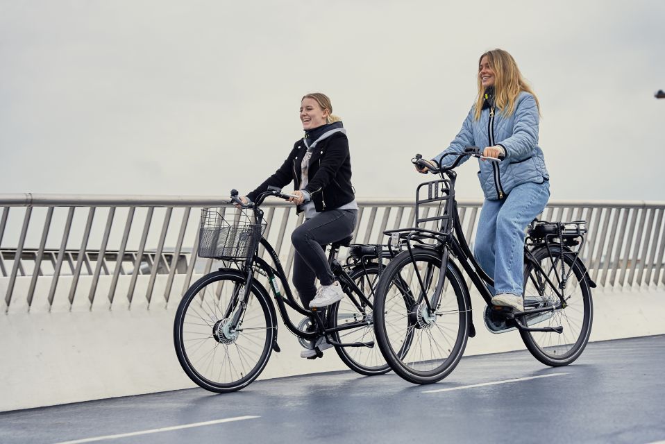 Copenhagen E-Bike Rental - Meet the Elvira e-bike: range, comfort, and those assist levels