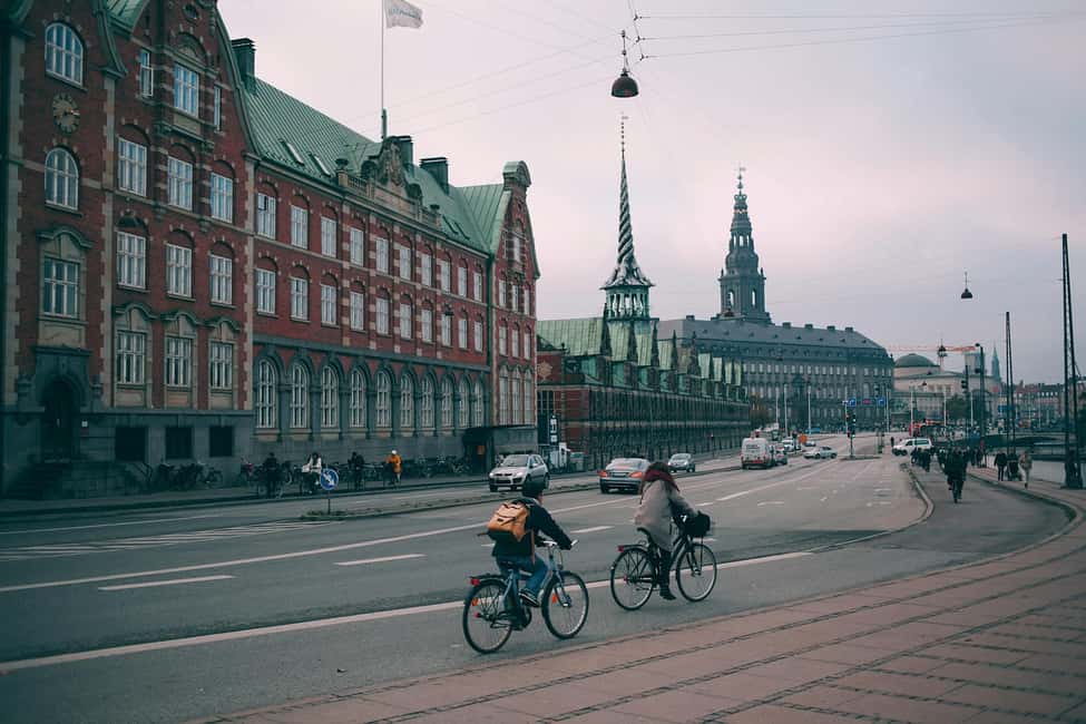 Copenhagen: Guided Bike Tour in French - Key things to know before you pedal