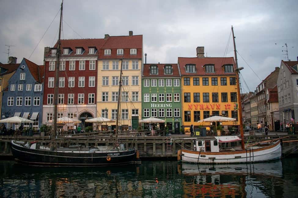 Copenhagen: Guided Bike Tour in French - Nyhavn and King’s New Square: Iconic Views Without the Crowds-Only Feeling