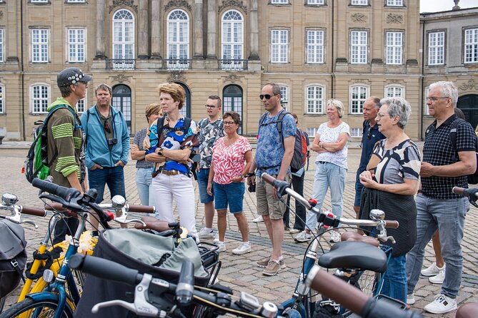 Copenhagen Highlights 3 Hour Bike Tour with local Guide - Amalienborg Palace Museum and Frederik’s Church: Royals With a View
