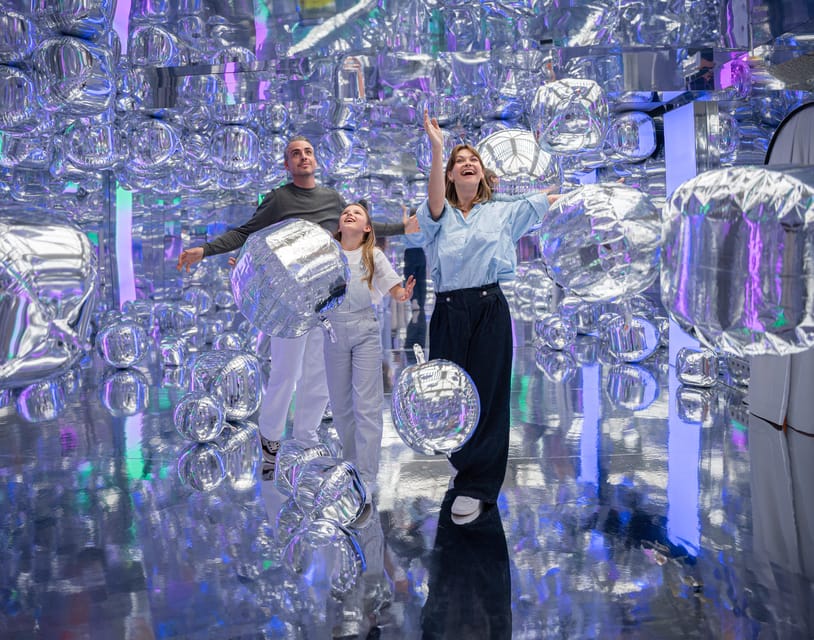 Copenhagen: IKONO Immersive Experience Entry Ticket - Your Room Route: Light Drawing, Arcade Energy, and a Lantern Reset