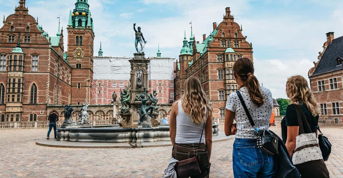 Copenhagen: Kronborg, Frederiksborg Castle and Roskilde Tour - A fast, focused way to see North Zealand and Roskilde