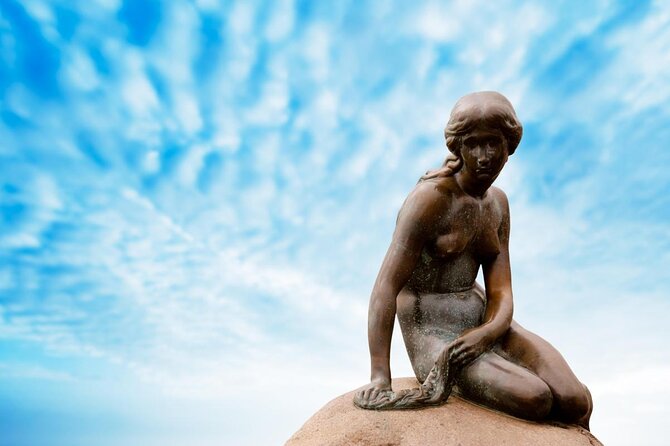 Copenhagen Little Mermaid Exploration Game and Self-Guided Tour - The Copenhagen Little Mermaid game: what it feels like on foot