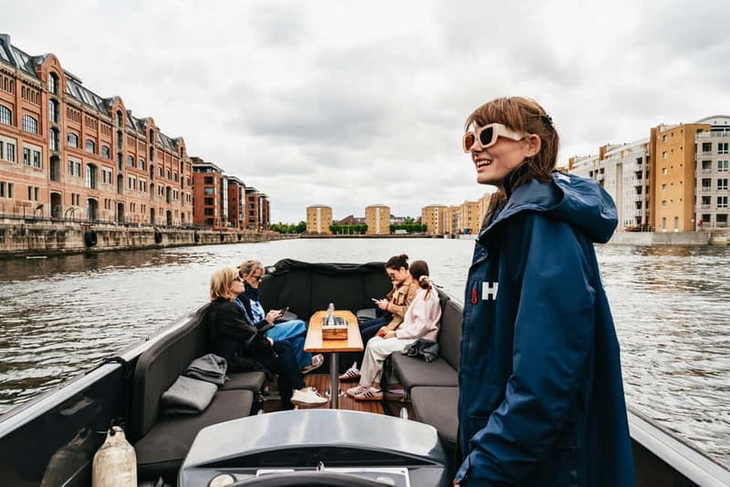 Copenhagen: Old Canals and Hidden Gems Social Boat Tour - Trekroner Island fortress: the quick stop that changes your perspective