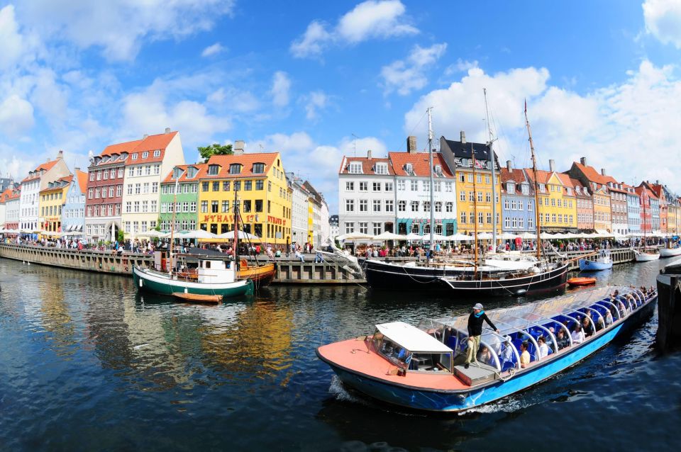 Copenhagen: Old Town and Nyhavn Private Family Tour - National Museum Children’s Museum Option: Vikings, Kitchens, Castles, and Play