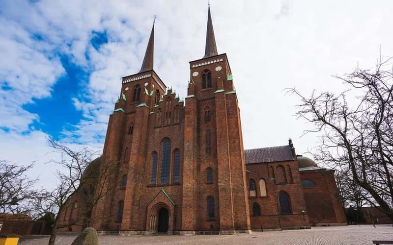 Copenhagen: Roskilde, the Viking City Tour in English - Kronborg and the military-life angle: what to confirm
