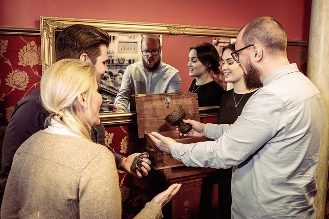 Da Vinci Escape Room - Price and value for a private group session up to 6
