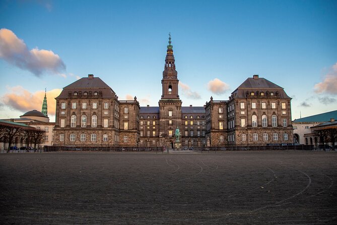 Deluxe Copenhagen Shore Excursion from Cruise Ship Port - First stop: Port of Copenhagen to Indre By panoramas