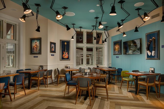 Hard Rock Cafe Copenhagen with Set Menu for Lunch or Dinner - Where This Fits Best (And Where It Doesn’t)