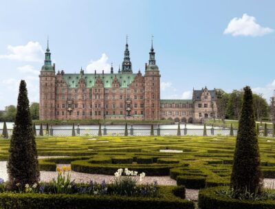 Hillerød: Frederiksborg Castle Entry Ticket - The best way to structure your visit: rooms first, then gardens