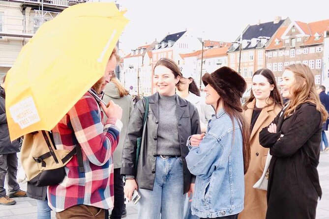 Hippies & Christianshavn Walking Tour - Stop 1: Havnegade Harbour Promenade and the easiest way to orient yourself
