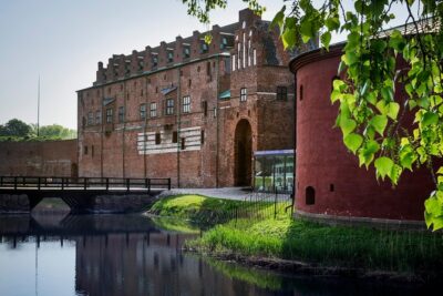 Malmö & Lund Tour, Crossing the Øresund Bridge to Sweden - Södergatan, Åhléns, and Hansa shopping: an easy way to shop like a local