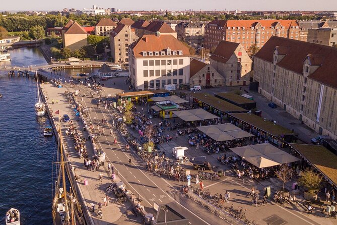 Native Walking Tour to Copenhagen - Meeting at Kongens Nytorv and the Nero Shop coffee reset