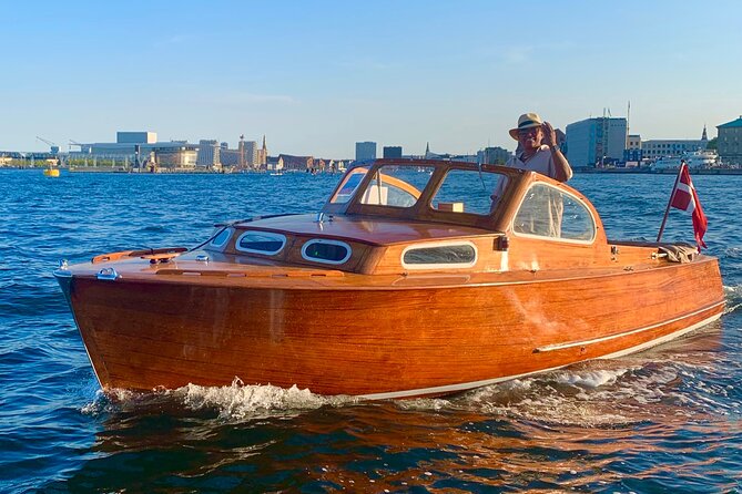 Private Copenhagen Boat cruise in Scandinavian mahogany boat - Private Copenhagen canal cruise on a Scandinavian mahogany boat