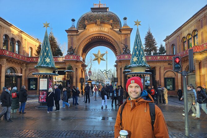 Walk & Canal Tour: Copenhagen Highlights + Changing of the Guards - The electric harbor ferry: your water shortcut to the best views
